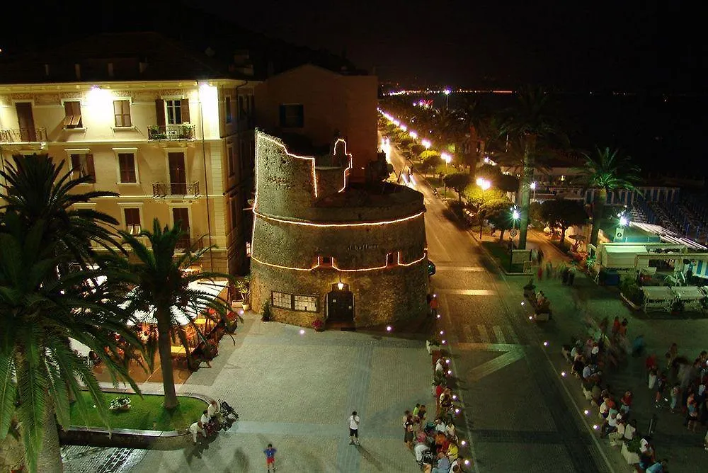 Residence Oliveto Ceriale 3*,  Italy