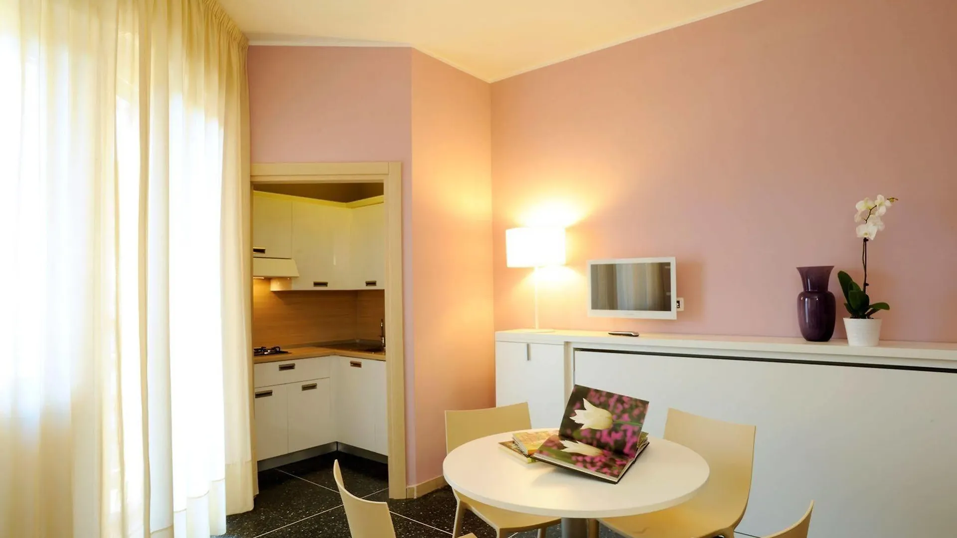 Residence Oliveto Ceriale Aparthotel