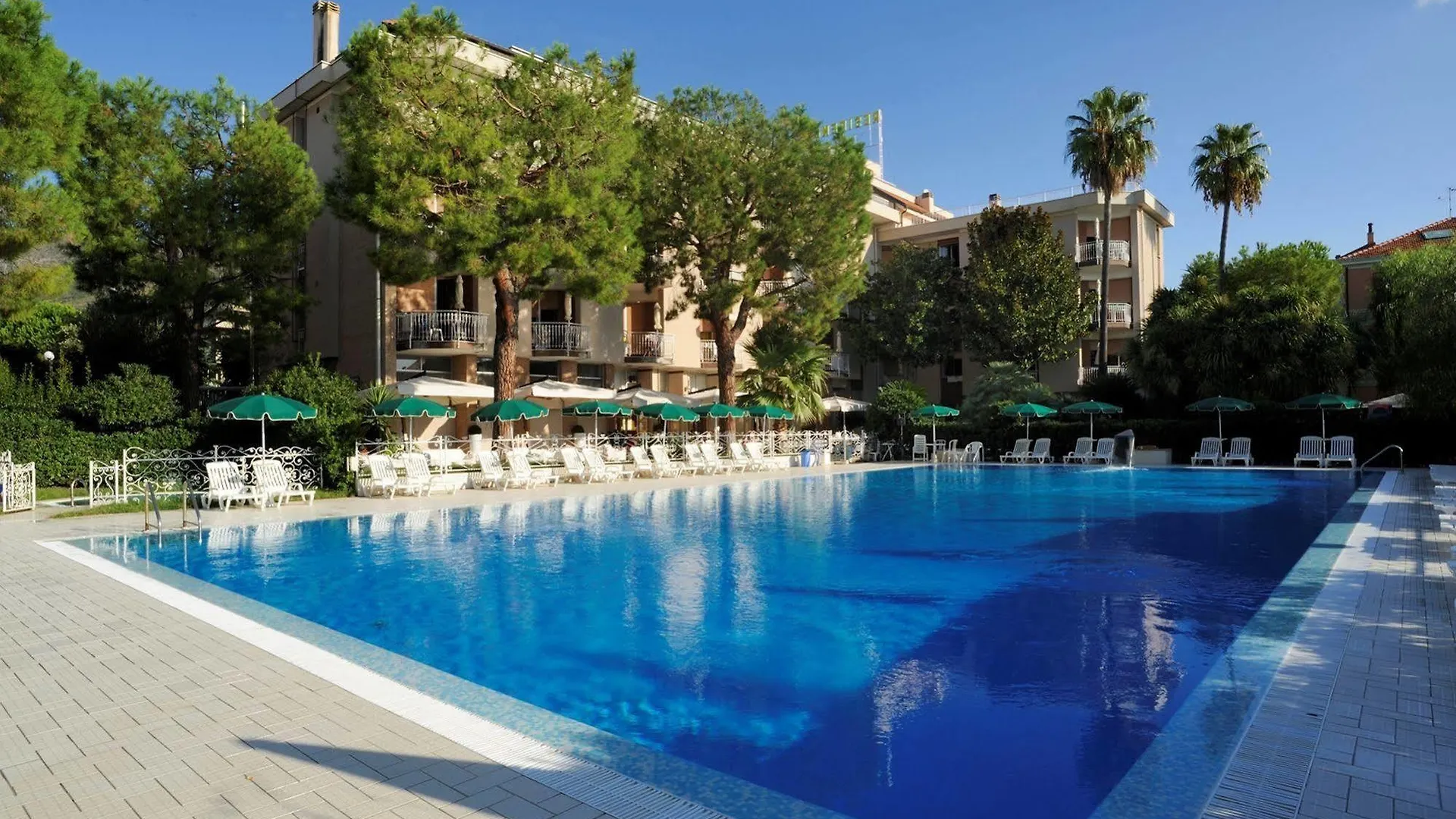 Residence Oliveto Ceriale